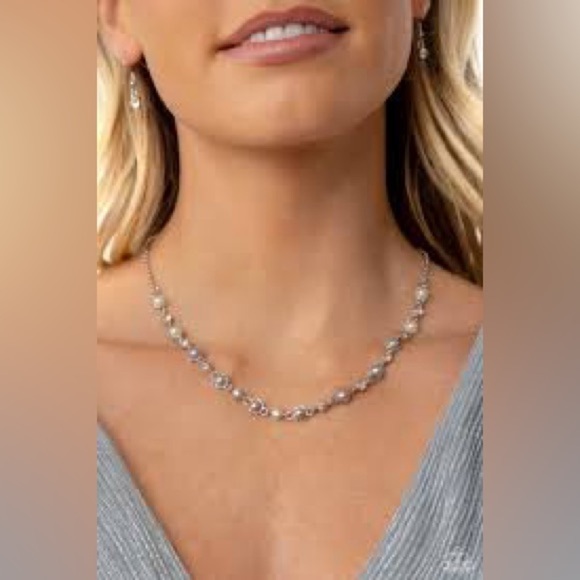 Paparazzi Prolonged Passion Silver Pearl Dainty Short Necklace and Earrings - Picture 1 of 5